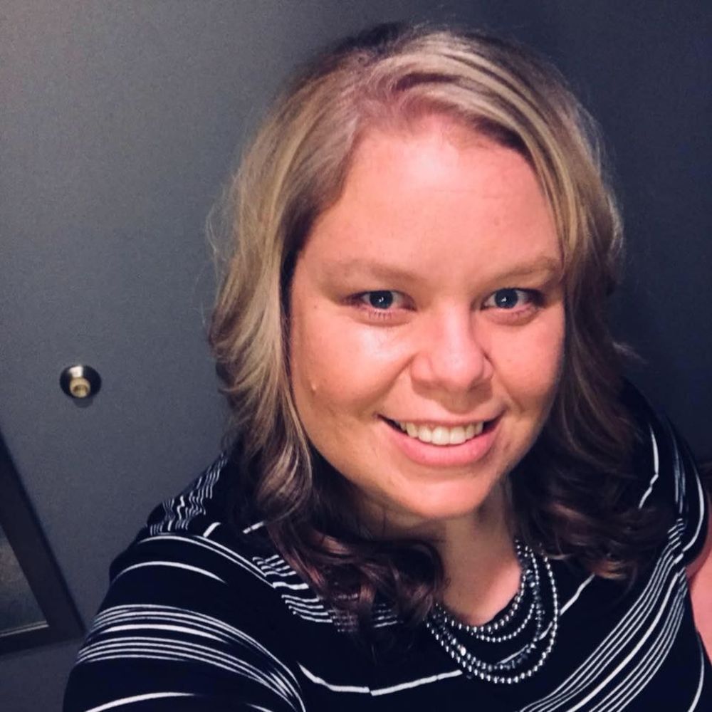 Meet your Posher, Jennifer